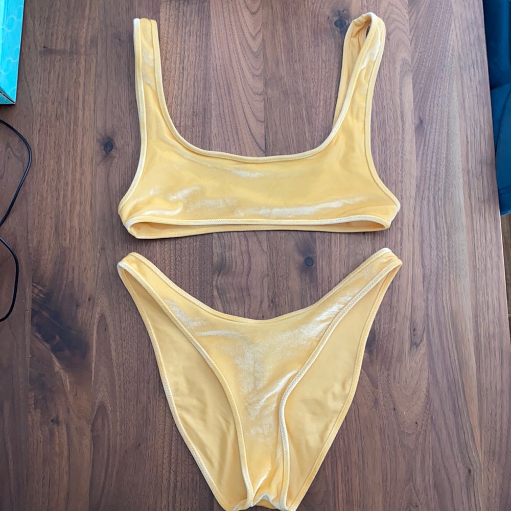 Triangl Astrid Italian Velvet Bikini